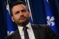 Mon pays, le Canada, ma patrie, le Québec...